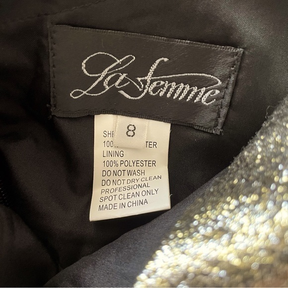 LA FEMME Metallic Fit & Flare Cocktail Dress Size 8 - Picture 9 of 13